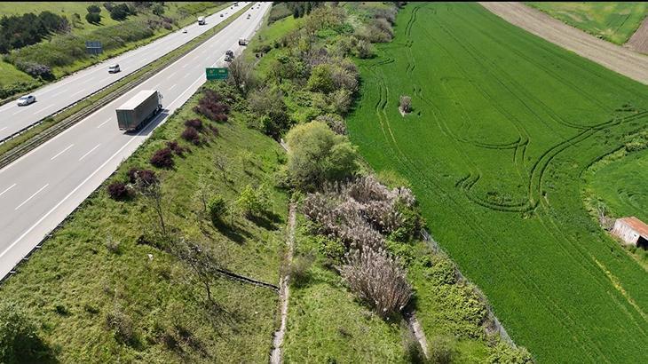 Bursa'da 'otoyola 5 yaşında çocuk bırakıldı' ihbarı ekipleri alarma geçirdi