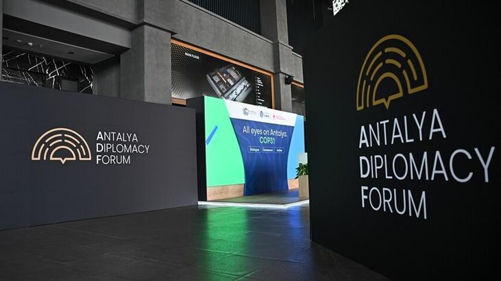 Diplomasinin nabzı Antalya’da atacak