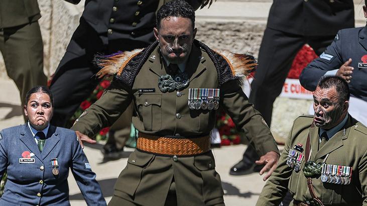 Gelibolu'da 'Haka danslı' anma töreni! Nefes kesen görüntüler