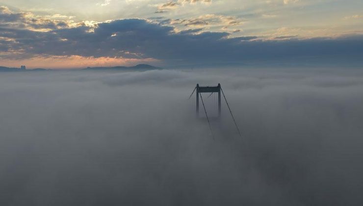 İstanbul sise gömüldü! Gemi trafiği çift yönlü askıya alındı