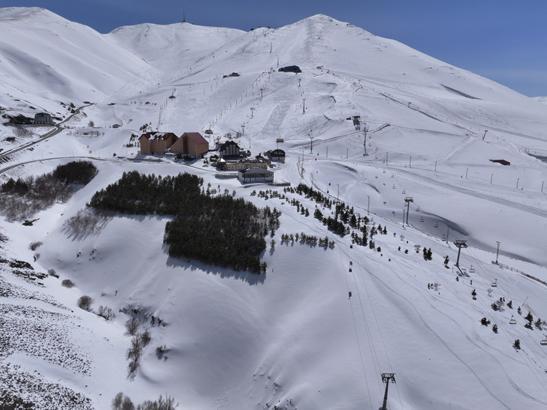 Palandöken’de kayak sezonu uzadı: Mayıs sonuna kadar kayak yapılabilecek