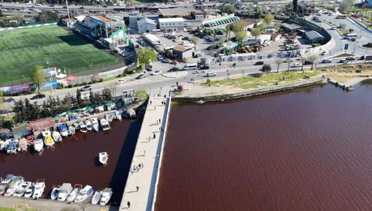 Yer: İstanbul! Gölün rengi kırmızıya büründü: Çevre sakinleri tedirgin