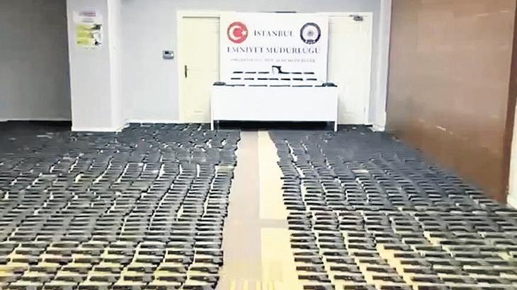 Yeraltı cephaneliğine baskın