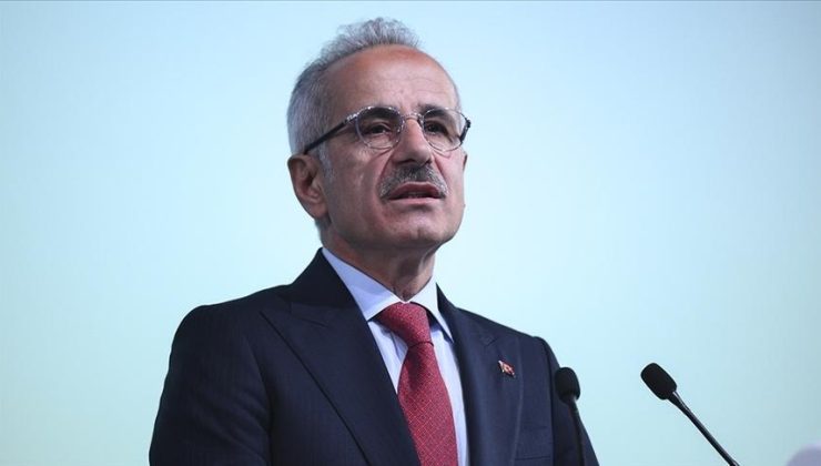 Bakan Uraloğlu: "Bu yıl yaklaşık 270 milyon yolcu taşıyacağımızı öngörüyoruz"