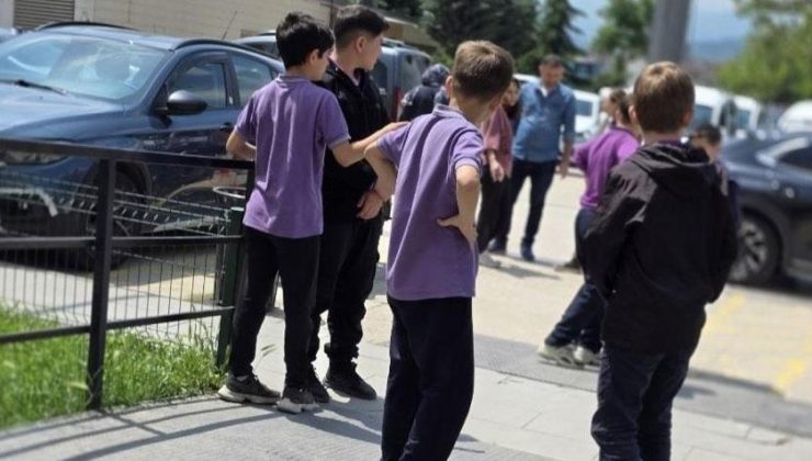 İndirimli aldılar, hastanelik oldular! 28 öğrenci zehirlendi