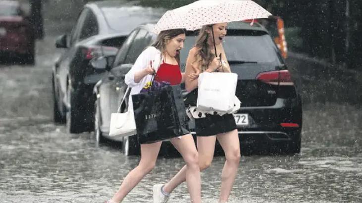 AFAD 22 ili uyardı! Sağanak, sel, su baskını, yıldırım… Meteoroloji yeni harita paylaştı