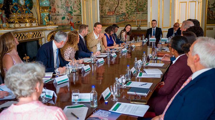 Buckingham Sarayı’nda iklim eylemi buluşması