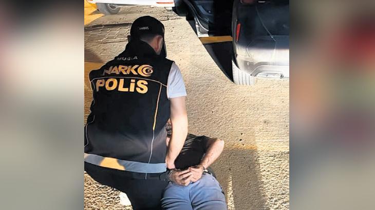 Kırmızı bültenle aranıyordu