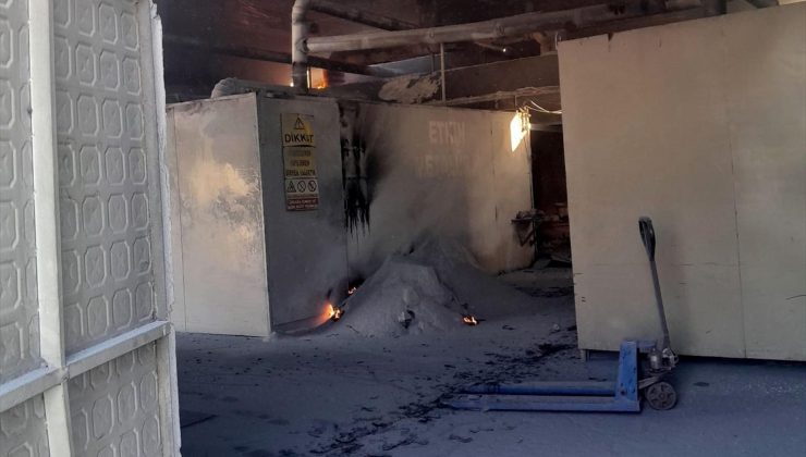 Sabah vardiyasında facianın eşiğinden dönüldü! Fabrikada eritme kazanı patladı; 1 işçi ağır yaralı