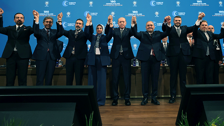 Son dakika… Nevşehir, Keçiören ve Keşan belediye başkanları AK Parti'ye katıldı! Rozetleri Erdoğan taktı