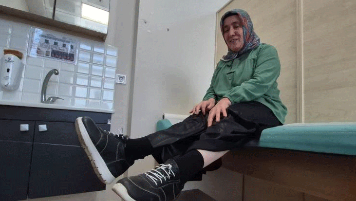 51 yaşında ilk defa ayakkabı giydi! 'Dünyalar benim oldu'