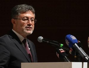 Bakan Yumaklı: Türkiye’de 8 Ağustos’ta eş zamanlı olarak aile kampı etkinliği yapacağız
