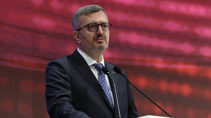 İletişim Başkanı Duran: 15 Temmuz 10. Yıl Hatıra Rozeti milli birlik ruhunu simgeliyor