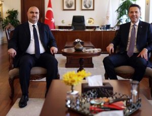 Kerkük’teki ortaklık anlaşmasının ardından önemli temas! Bakan Bayraktar Kerkük Valisi Ağa’yı kabul etti