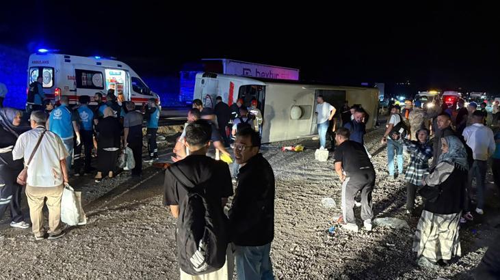 Kırıkkale’de yolcu otobüsü şarampole devrildi: 29 yaralı