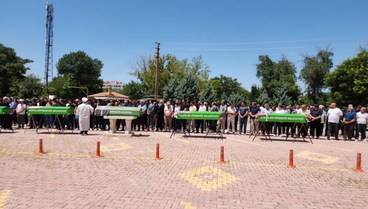 Tatil yolu faciaya döndü! Aynı aileden 5 kişi yan yana toprağa verildi