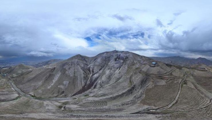 Ağustos ayında Erzurum’da şaşırtan görüntü! Palandöken beyaza büründü