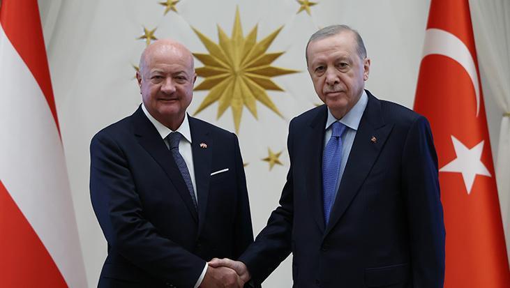 Avusturya Başbakanı Ankara’da! Cumhurbaşkanı Erdoğan Stocker’ı kabul etti