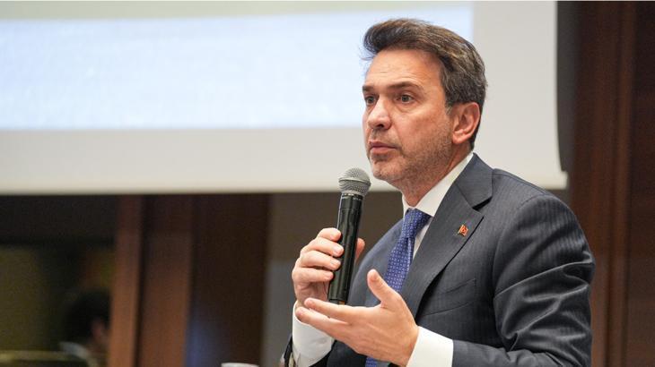 Bakan Bayraktar: Türkiye’nin enerjide dışa bağımlılığını bitirmeyi hedefliyoruz