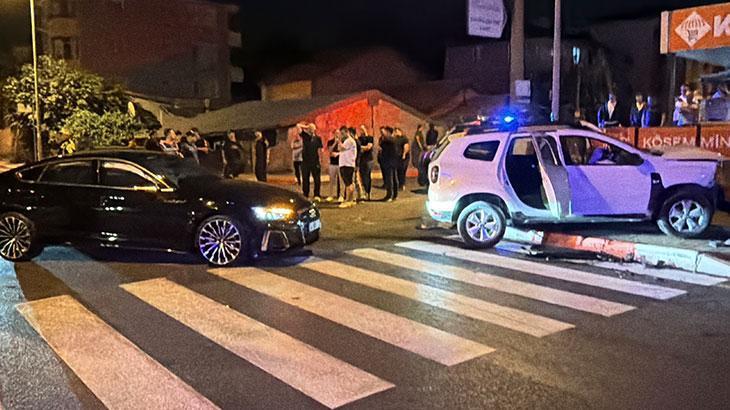 Bartın’da otomobil polis aracıyla çarpıştı: 2 polis yaralı