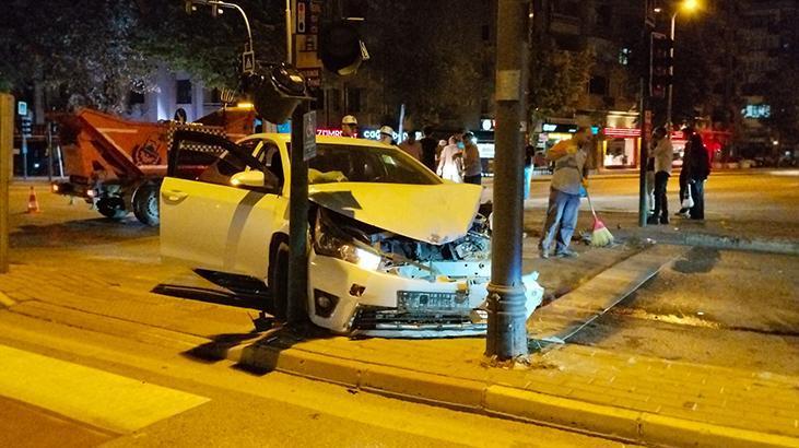 Bursa’da iki otomobilin çarpıştığı kazada 7 kişi yaralandı
