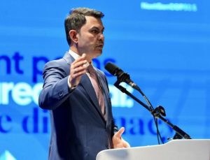 COP31 Başkanı Kurum, Demokrasi Ve Özgürlükler Adası’nda “Nextgencop30.5” İklim Zirvesi’ne katıldı
