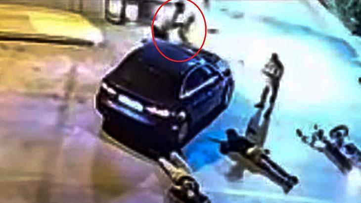Mersin’de korkunç olay! Motosiklete çarptı, kaputtaki çocuğu indirip yaralıları ezerek kaçtı