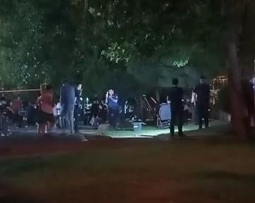 Sultangazi’de bebeğini parka gezmeye çıkaran anne şoke oldu! Pusetten tabanca çıktı