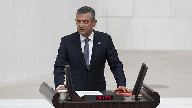YENİ Parti Genel Başkanı Özel: Türkiye’nin geleceğinin önünü açacak bir sorumluluğu üstleniyorum