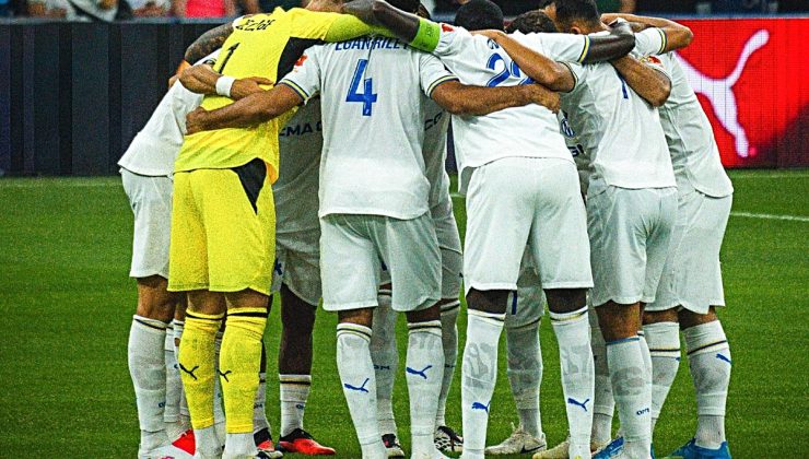 Beşiktaş maçı öncesi Marsilya’da deprem