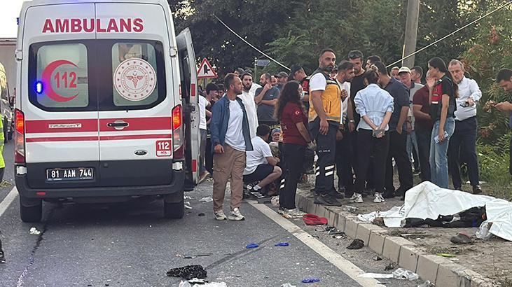 Düzce’de fındık işçilerini taşıyan araç tırla çarpıştı; 4 ölü, 9 yaralı