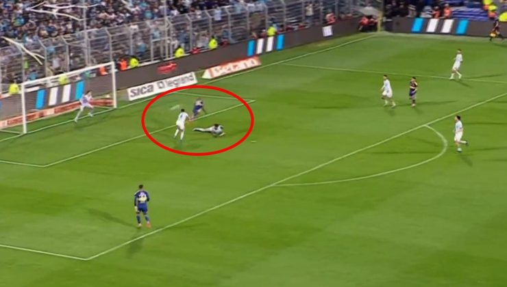 Fenerbahçe’nin eski yıldızı tarih yazdı! Bu adam gerçekten futbolcunun kralı
