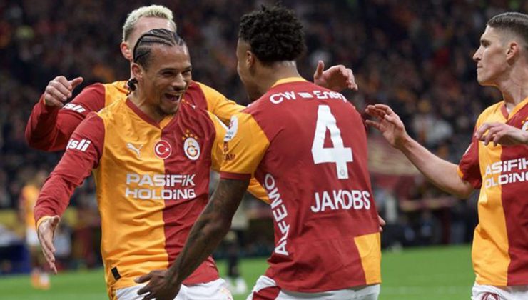 Galatasaray’da ayrılık kararı! Okan Buruk Jakobs’un biletini kesti