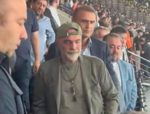 Görüntüler günler sonra ortaya çıktı! Fenerbahçe’ye maç sonunda bu şarkıyı çalmışlar