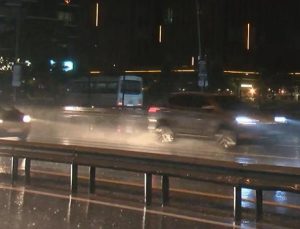 İstanbul’da yağış etkili oldu