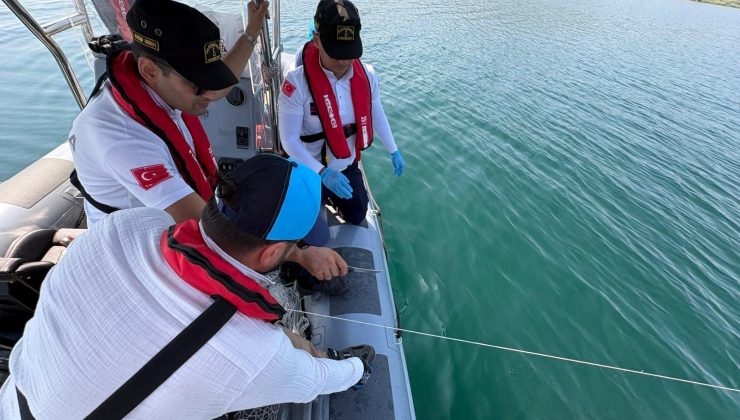 Sapanca Gölü’nde ele geçirildi! Metrelerce uzunlukta…
