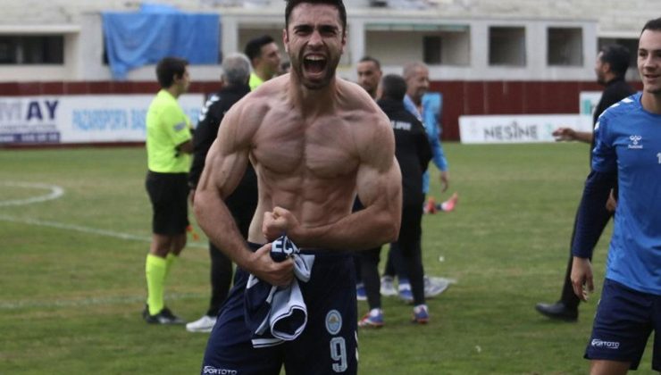 21 yaşındaki futbolcunun gol sevinci olay oldu