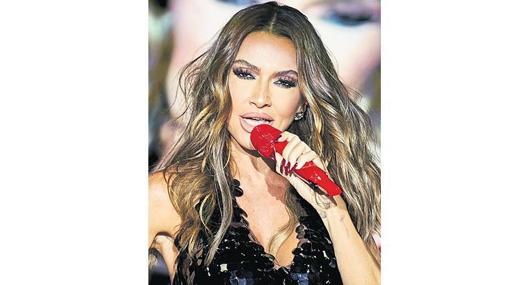 Ankara’yı şarkılarıyla ısıttı