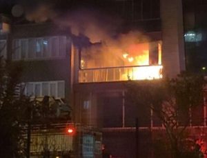 Aydın’da 9 katlı binada yangın! 5 kişi dumandan etkilendi