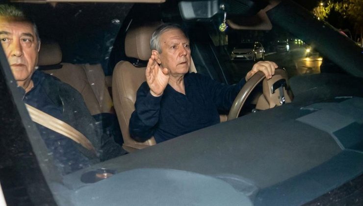 Aziz Yıldırım canlı yayında kaza yaptı