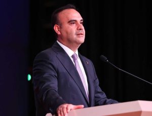 Bakan Kacır: İnsanı merkeze almayan bir teknoloji insanlığın hayrına bir netice üretmez