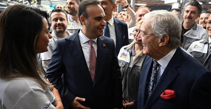 Bakan Kacır TOFAŞ K9 Üretime Başlangıç Töreni’nde konuştu! Otomotivde 300 milyon dolarlık yeni yatırım