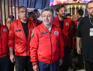 Bakan Yumaklı’dan Demirören Medya’nın TEKNOFEST standına ziyaret