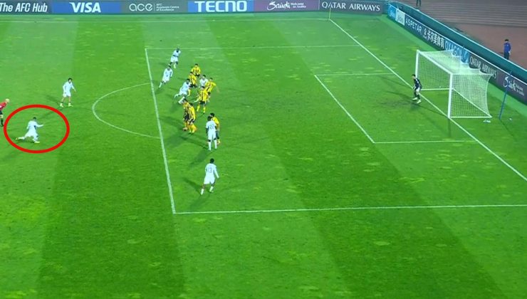Fenerbahçe’de ıslıklanıyordu! Yeni takımında şov yapıyor