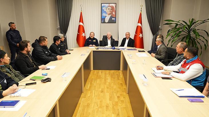 İstanbul Valisi Gül, Şile’de acil afet koordinasyon ekibiyle bir araya geldi