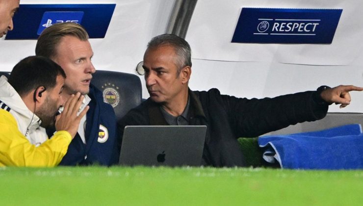 Kadıköy’de İsmail Kartal’a istifa çağrısı