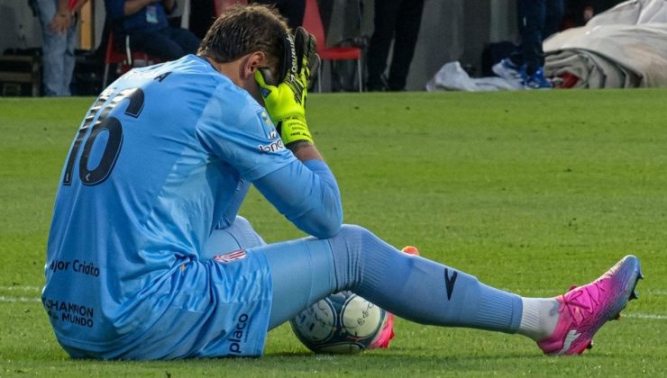 Kendisini yere bırakan Fernando Muslera sevenlerini korkuttu
