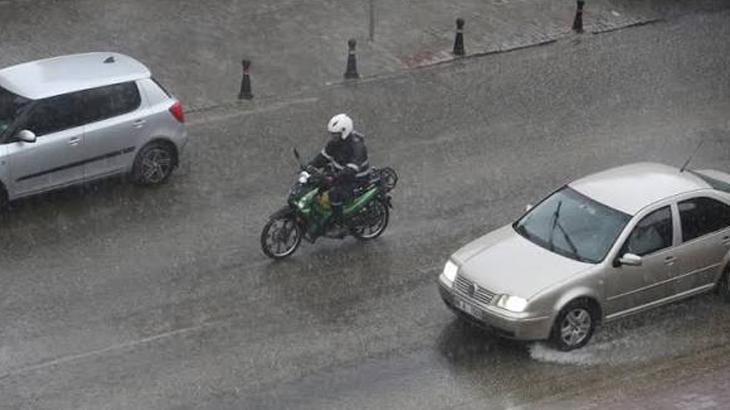 Kocaeli’de olumsuz hava koşulları nedeniyle motosikletlerin trafiğe çıkışı 2 gün yasaklandı