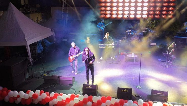 Murat Kekilli sahneye çıktı, Niğde’de müzik ziyafeti yaşandı