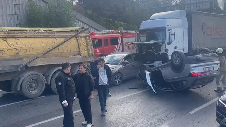 Son dakika… Bağcılar’da zincirleme kaza! Yaralılar var